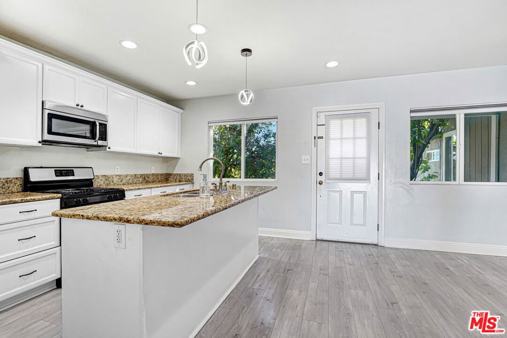 6659 Zelzah Avenue, Los Angeles CA 91335