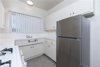 2312 Vanderbilt Lane 3