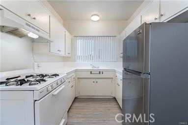 2312 Vanderbilt Lane 3