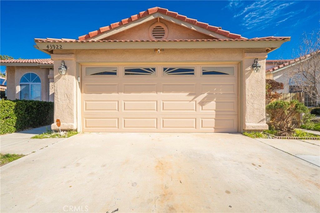 Photo of 43922 Fallon Drive, Lancaster, CA 93535 (MLS # IG26010868)