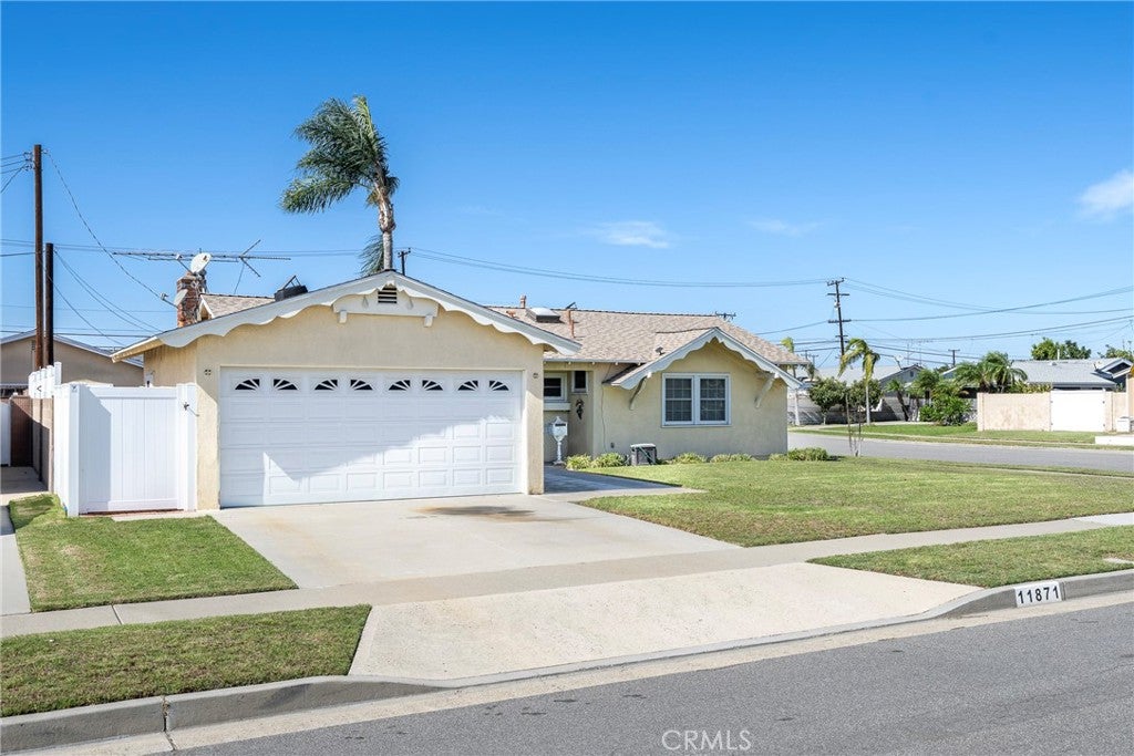 11871 Wutzke ST, Garden Grove CA 92845