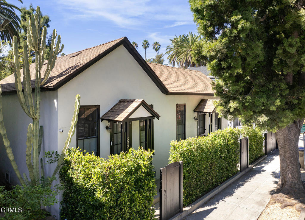 523 Santa Barbara Street