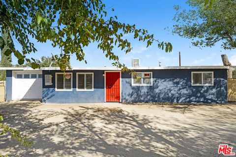 Photo of 37036 98th Street, Littlerock, CA 93543 (MLS # 25601803)