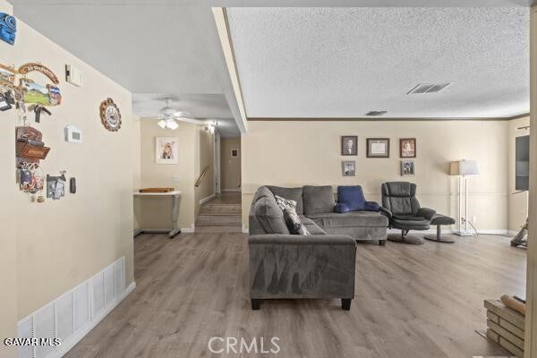 554 W Avenue J-11