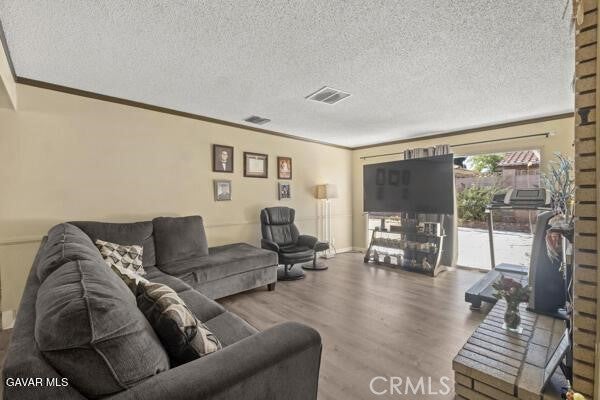 554 W Avenue J-11