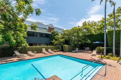 Photo of 11761 W Sunset BLVD, Los Angeles, CA 90049 (MLS # SB26109354)