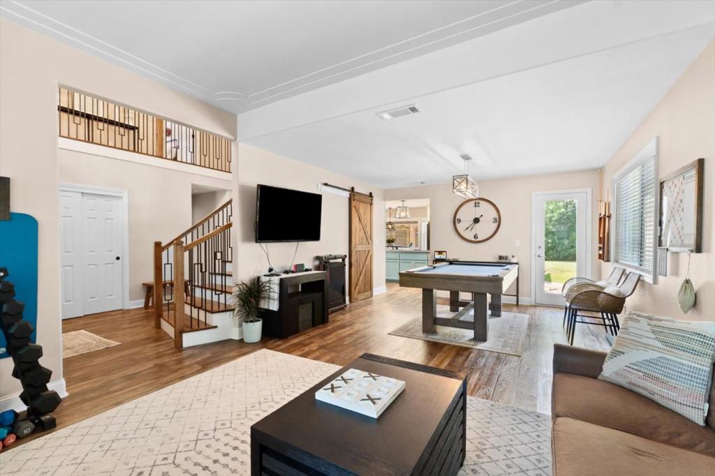 4676 Dandelion Drive