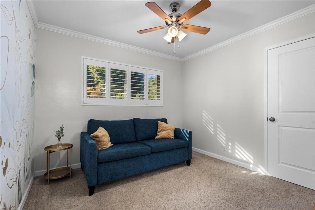 Lakeside - Residential