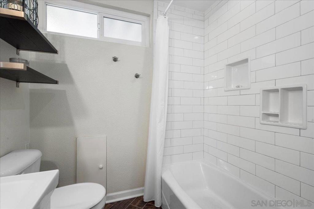 Lakeside - Residential