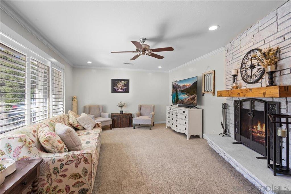 Lakeside - Residential