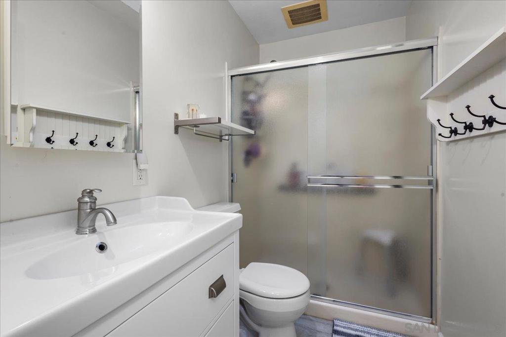 Lakeside - Residential