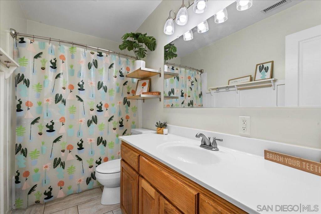 Lakeside - Residential