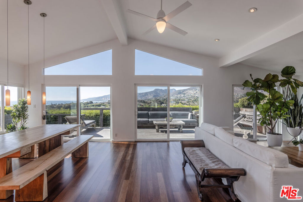 29500 Heathercliff Road 275