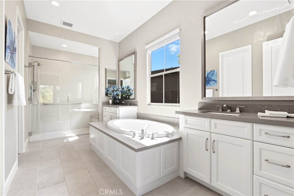 Alondra (ESALON) - Residential