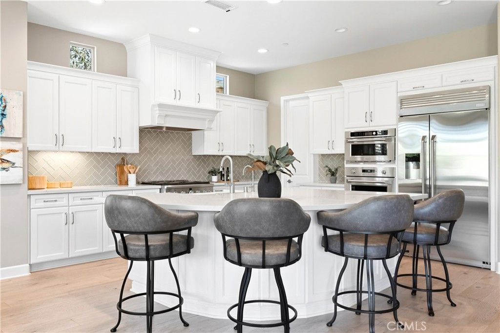 Photo of 1 Entorno St, Rancho Mission Viejo, CA 92694 (MLS # OC25227687)