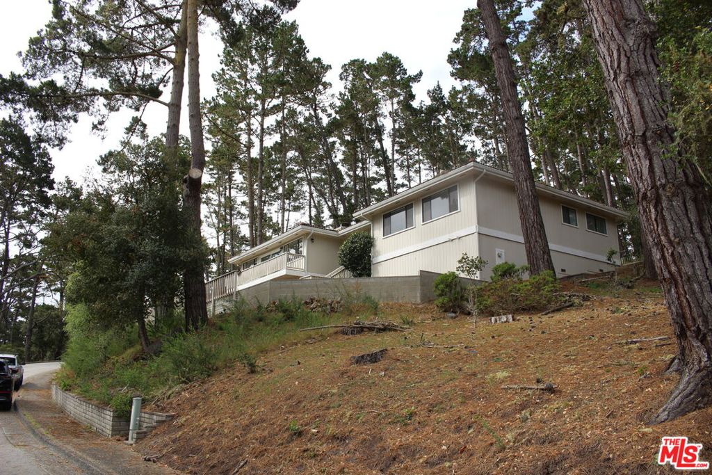 1 Greenwood Way