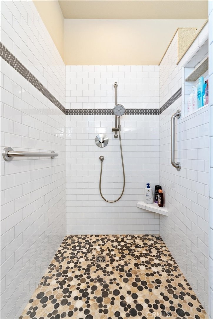 PR City Limits East(110) - Residential