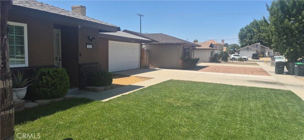 855 CAMEO Avenue