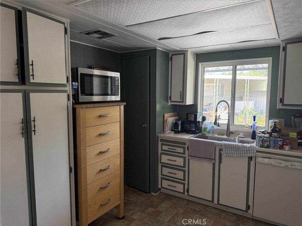 42751 Highway 74 57