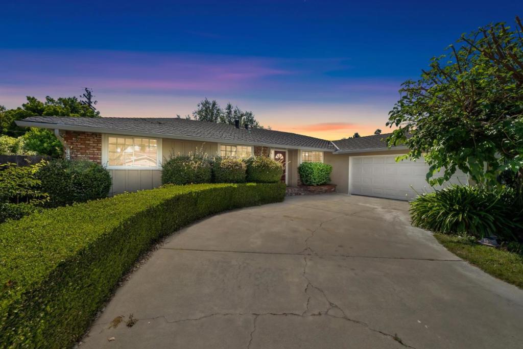 1284 Mandarin Drive