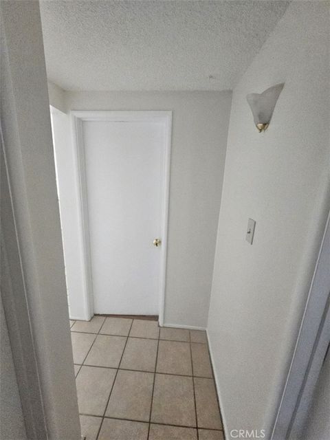Photo of 6445 Palm View AVE, 29 Palms, CA 92277 (MLS # JT26100939)