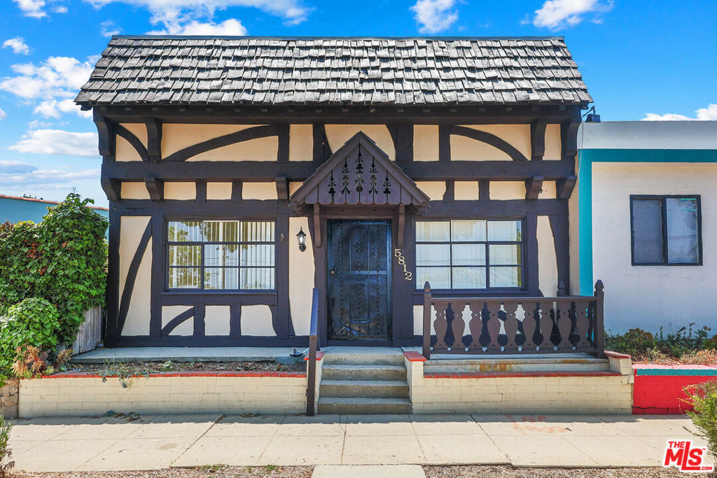 Charming Commercial Building in Prime Mid-City Location! Great opportunity to own a free-standing commercial building in the heart of Los Angeles. This 1,600 sq ft single-story space is situated on a 2,322 sq ft lot along high-traffic Venice Blvd, offering excellent visibility and signage potential. Zoned for commercial use, the property is ideal for office, retail, salon, or creative business. Originally built in 1949, the structure maintains its classic character with flexibility for modern updates. Surrounded by vibrant businesses and centrally located near Miracle Mile, Culver City, and major transportation routes. Perfect for owner-user or investor looking for long-term upside. Buyer to verify all zoning, usage, and permits.