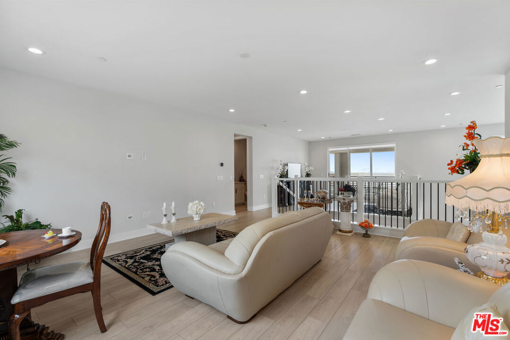 Metro Heights - Westridge - Residential