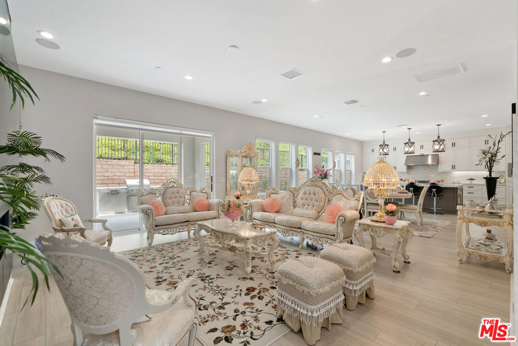 Metro Heights - Westridge - Residential