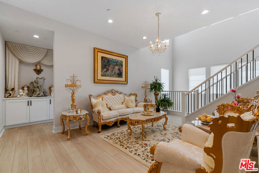 Metro Heights - Westridge - Residential