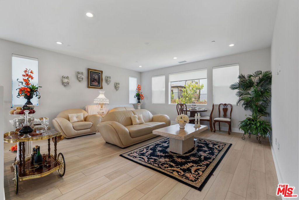 Metro Heights - Westridge - Residential