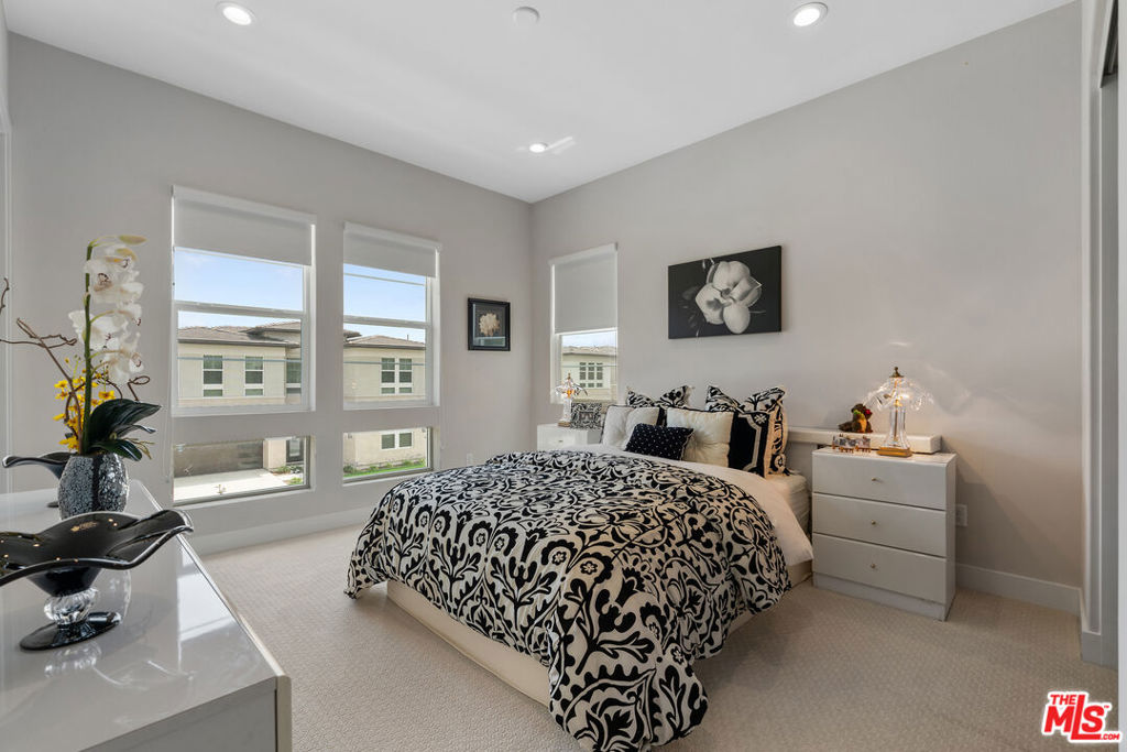 Metro Heights - Westridge - Residential