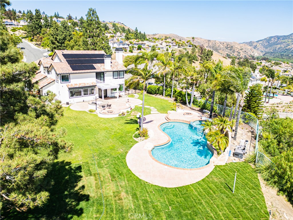 5705 Camino De Bryant