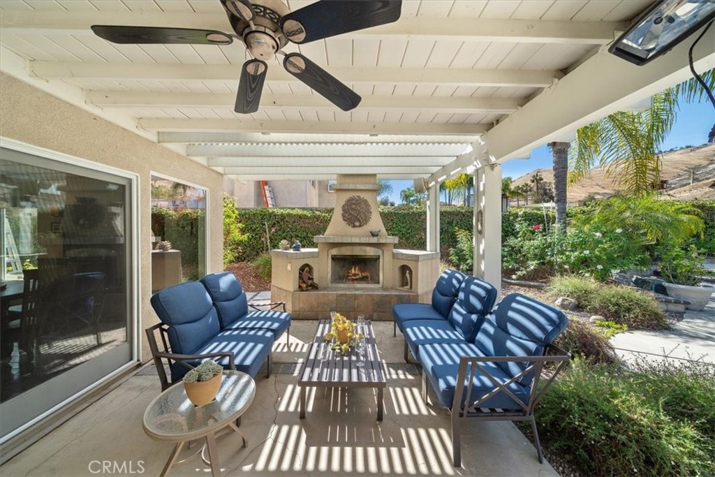 16701 Lake Knoll Parkway