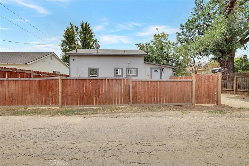656 Spruce