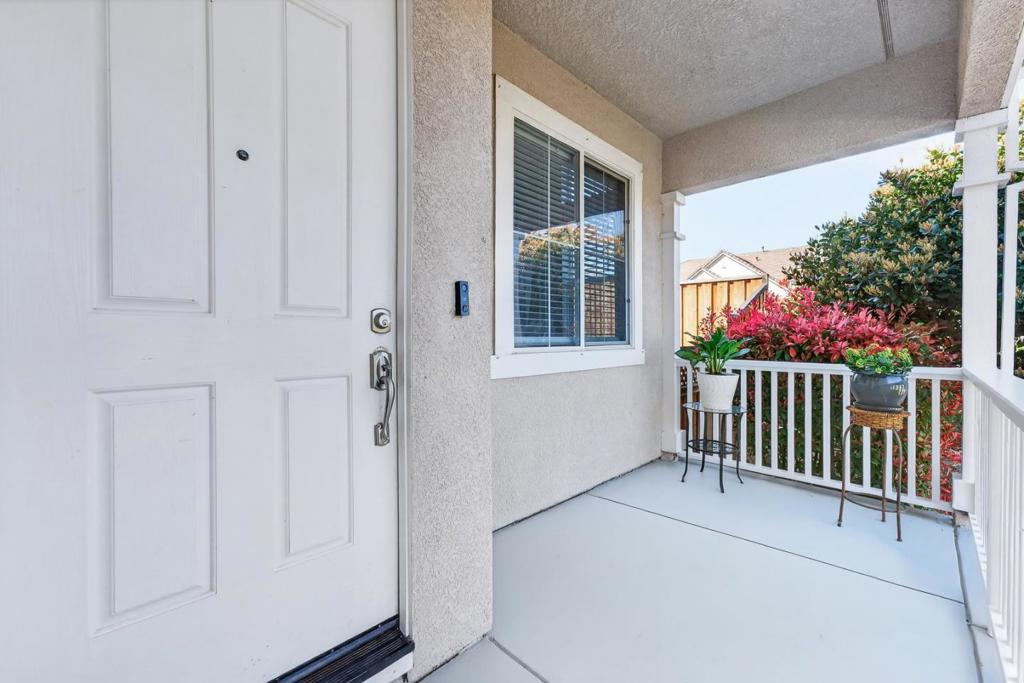 2498 Turnberry Court