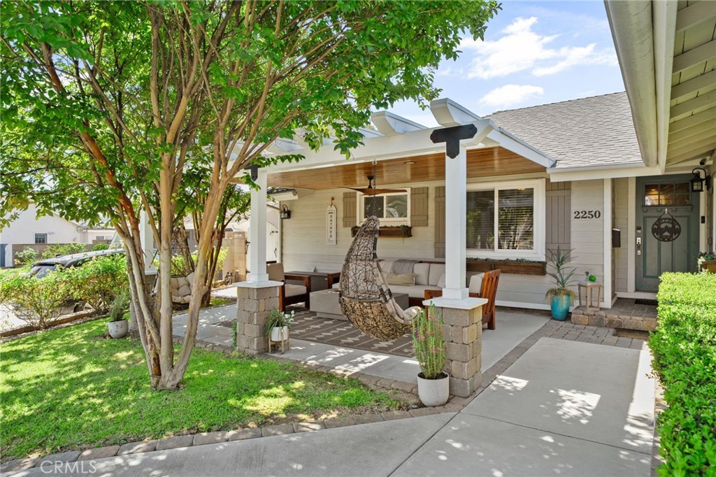 2250 Branford Lane