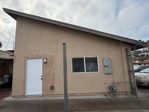 1533 Monterey Pine dr San Ysidro CA 92173