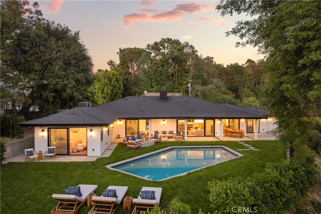 Properties 1 4041 Sapphire Drive