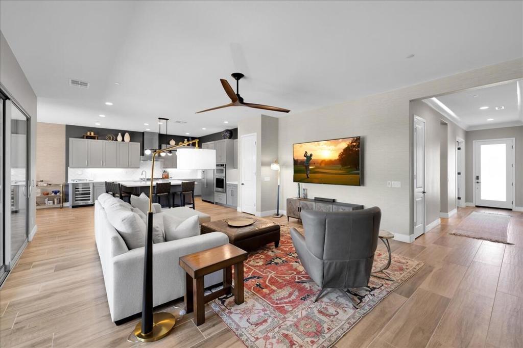82485 Crane Drive