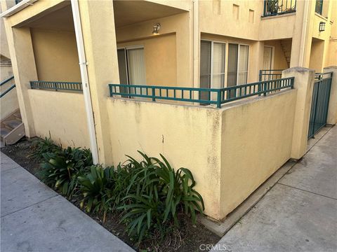 Photo of 6374 Gage Ave, Bell Gardens, CA 90201 (MLS # OC26011314)