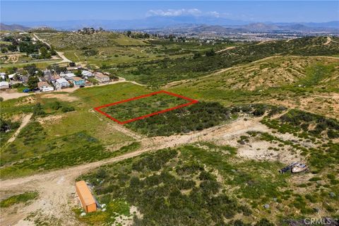 Photo of 1 Walker Street, Menifee, CA 92584 (MLS # IV26055315)