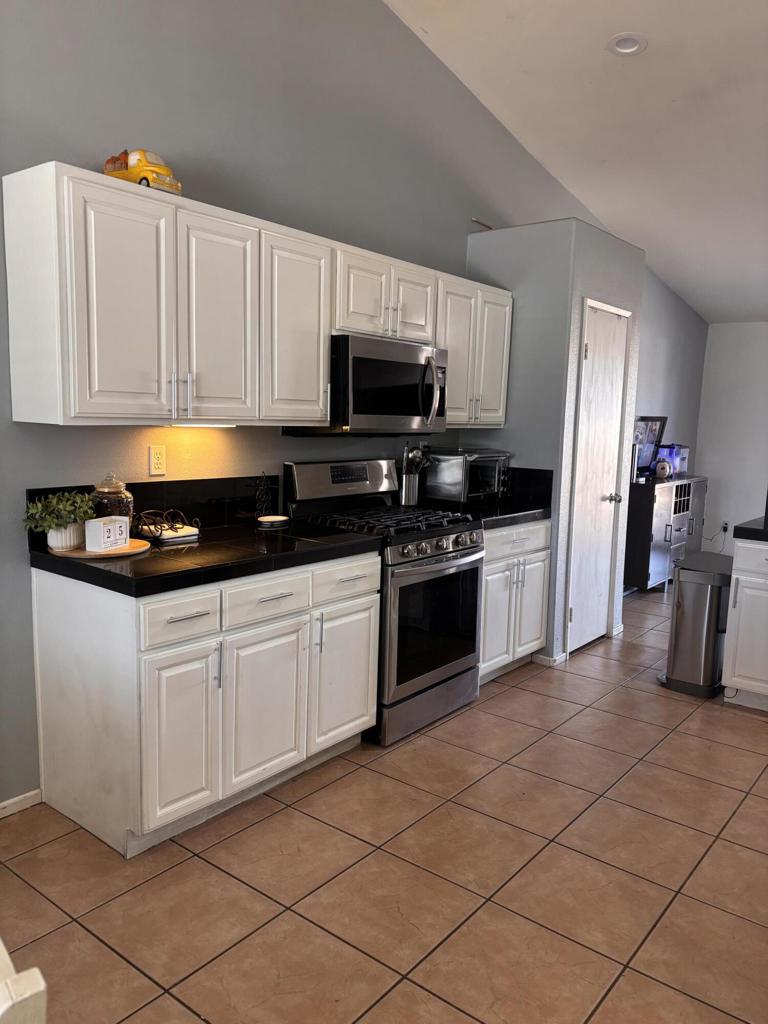 Vista Del Mar - Residential