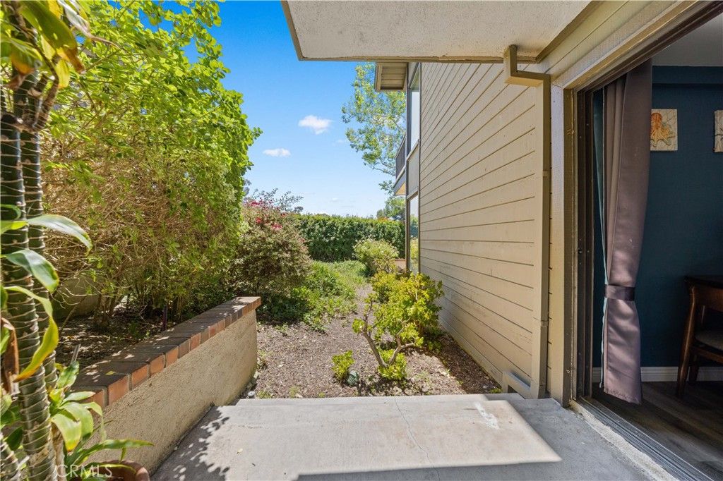 listing image 130720593366612770096