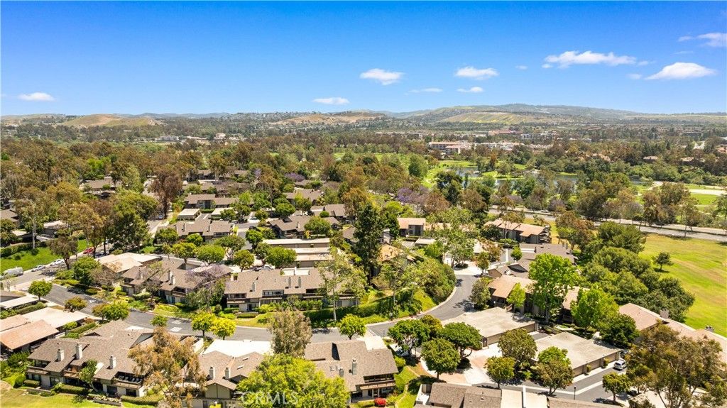 listing image 130728081682123436377