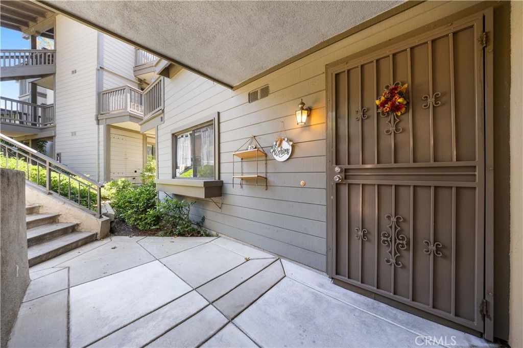 listing image 130726527017571536840
