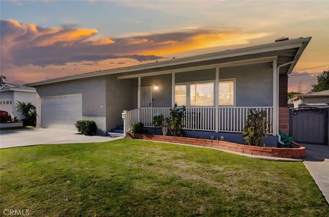 5837 Fanwood Lakewood CA 90713