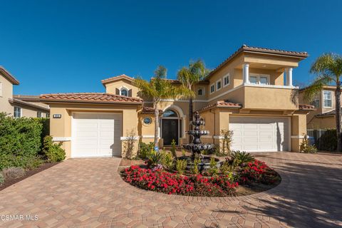 Photo of 3210 Cove Creek Court, Thousand Oaks, CA 91362 (MLS # 223000697)