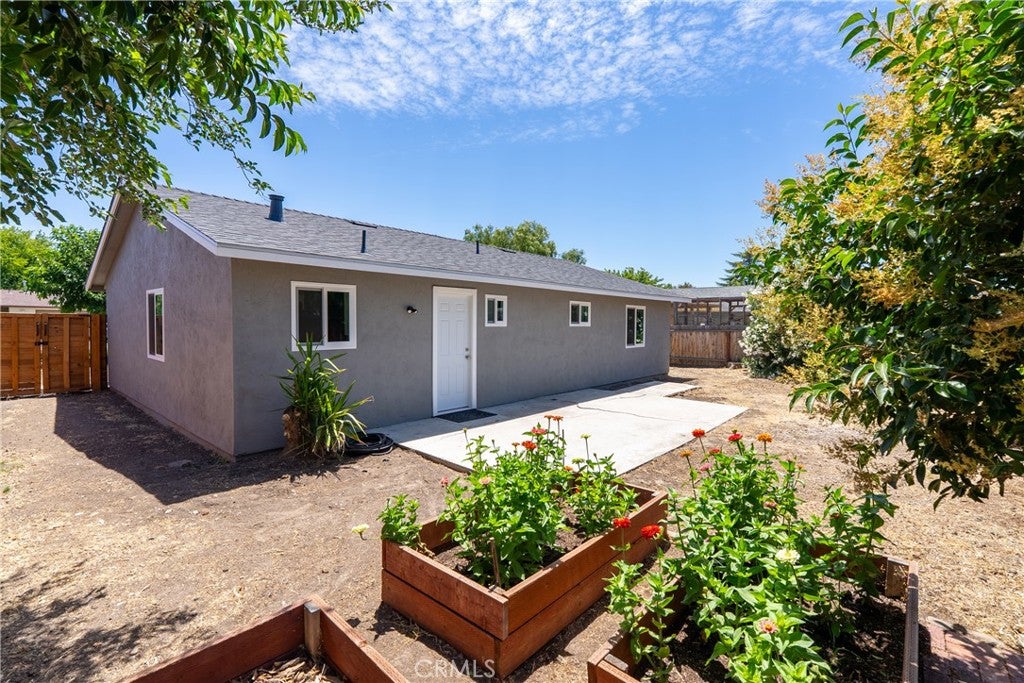 265 Via Ramona