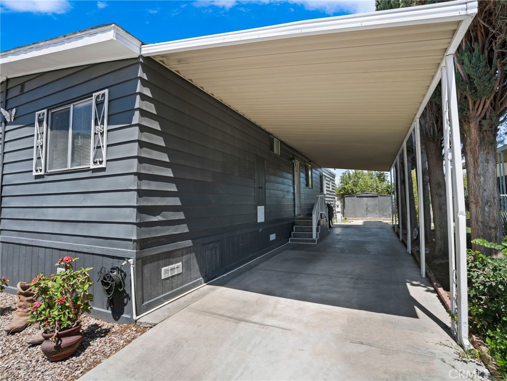 777 S Temescal Street 102