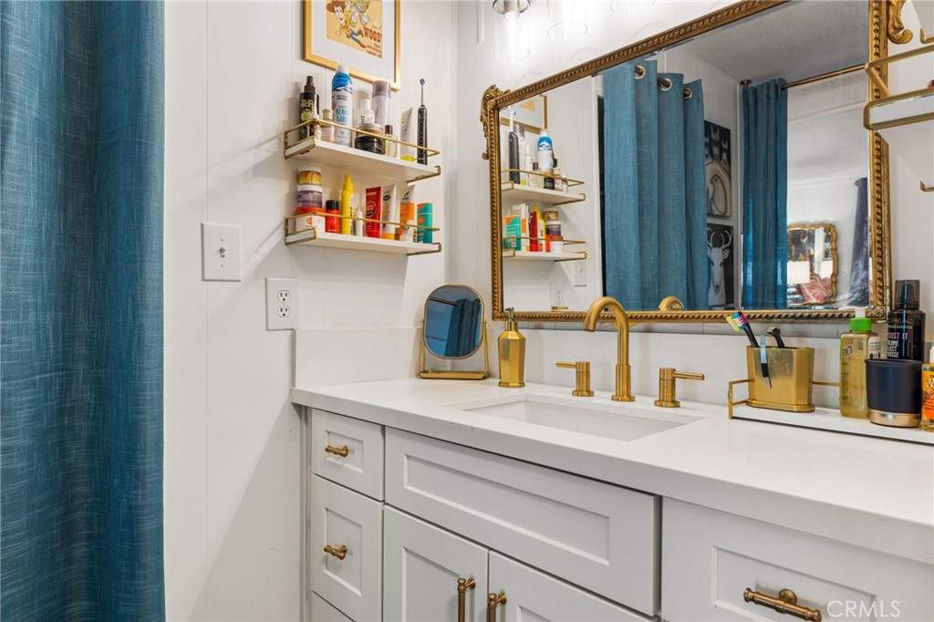 Blue Skies (32105) - Residential